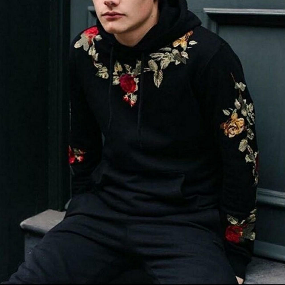New fashion Sweater - Picture 3 of 3